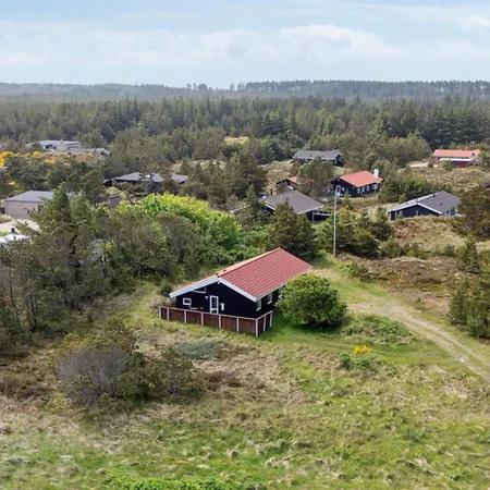 Prázdninový dům Ljuben - 1-1km From The Sea By Interhome *